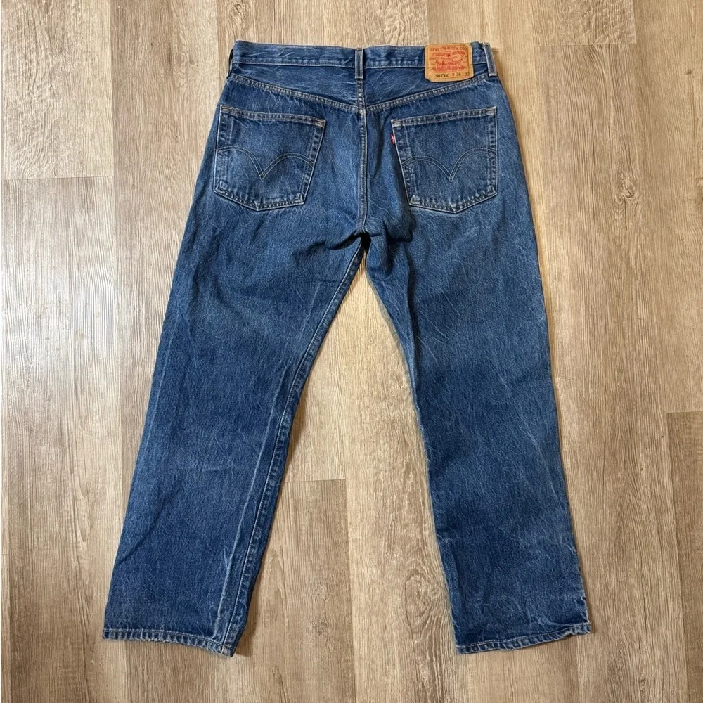 Y2k VTG Levi's Classic Straight Blue Jeans Straight Leg